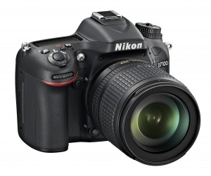 Spiegelreflexkameras (wie die Nikon D7100) gibt es inzwischen in allen Preisklassen. (Foto: Amazon.de)