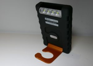 Der Sandberg PowerPal 5000-Akku mit LED-Taschenlampe